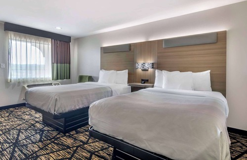 Athens Hotel | Quality Inn & Suites Athens University Area