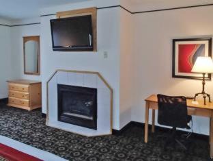 Boone Hotel | Quality Inn & Suites Boone - University Area