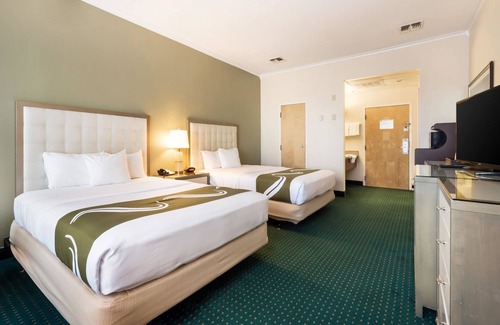 Winter Haven Hotel | Quality Inn & Suites Conference Center