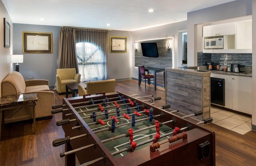 Forest Park Hotel | Quality inn & Suites Cincinnati I-275