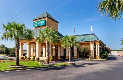 Florence Hotel | Quality Inn & Suites Florence Civic Center