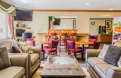 Golden Hotel | Quality Inn & Suites Golden - Denver West