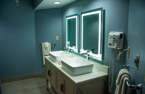 Goshen Hotel | Quality Inn & Suites Goshen
