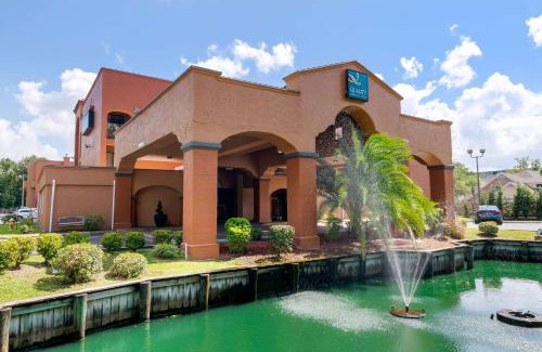 Southside Hotel | Quality Inn & Suites Jacksonville-Baymeadows