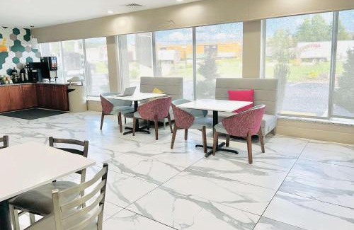 McDonough Hotel | Quality Inn & Suites McDonough South I-75