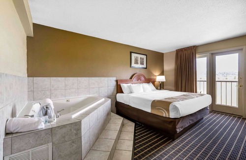 Sevierville Hotel | Quality Inn & Suites Sevierville - Pigeon Forge