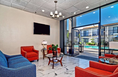 Morgan Hill Hotel | Quality Inn & Suites South San Jose / Morgan Hill