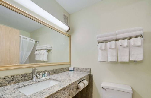 Sioux Falls Hotel | Quality Inn & Suites South