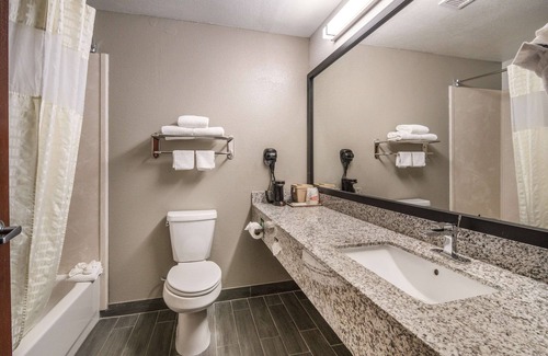 Fossil Creek Hotel | Quality Inn & Suites