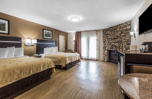 Gatlinburg Hotel | Quality Inn & Suites