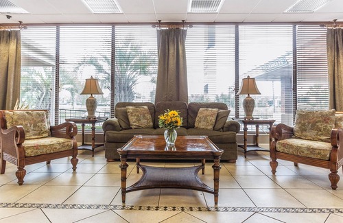 Georgetown Hotel | Quality Inn & Suites