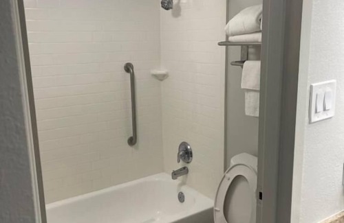 Georgetown Hotel | Quality Inn & Suites