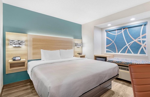 Ashley Oaks Hotel | Quality Inn & Suites