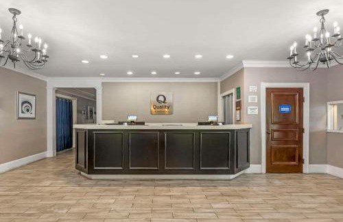 Santee Hotel | Quality Inn & Suites
