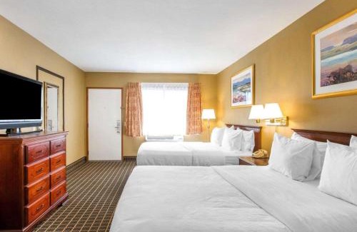 Westminster Hotel | Quality Inn & Suites Westminster Seal Beach