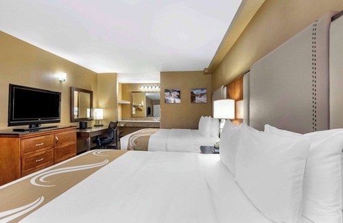 Westminster Hotel | Quality Inn & Suites Westminster Seal Beach