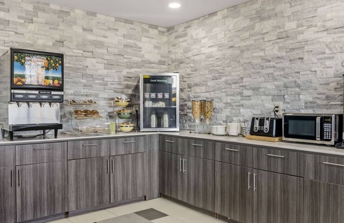 Newberry Hotel | Quality Inn