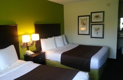 Oshkosh Hotel | Quality Inn