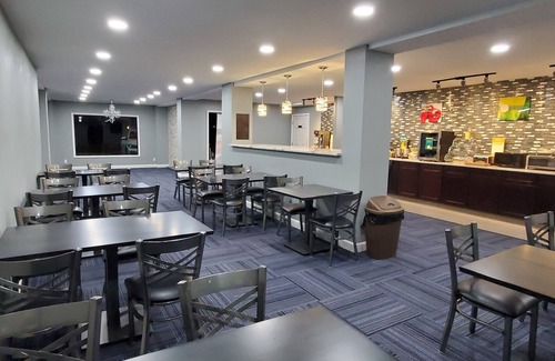 Verona Hotel | Quality Inn Verona - Staunton North
