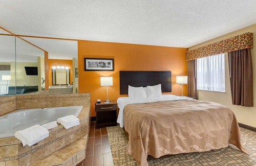 Wooster Hotel | Quality Inn Wooster