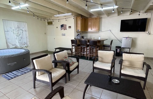 Ensenada Apartamento | Quality Lodging by the Sea. Lovely full size apartment w/balcony and ocean view.
