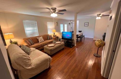 Beaufort Casa | Quality Stay Location. Pet Yes