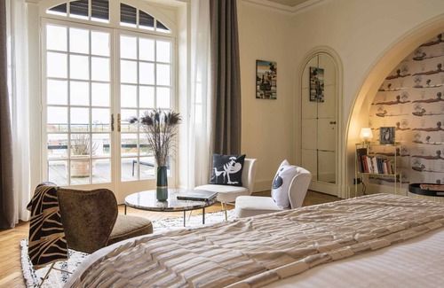 Agen Cama Y Desayuno | Quand la Ville Dort