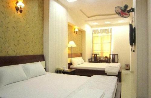 Tan Thuan Dong Hotel | Quang Huy Hotel