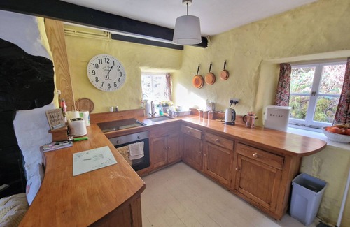 Tanygrisiau Cabaña | QUARRY COTTAGE, pet friendly, with open fire in Blaenau Ffestiniog