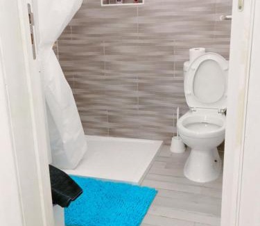Gradil Casa | Quarto c WC privado