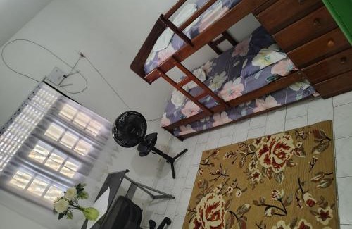 Pitimbu Casa | Quarto com 3 camas