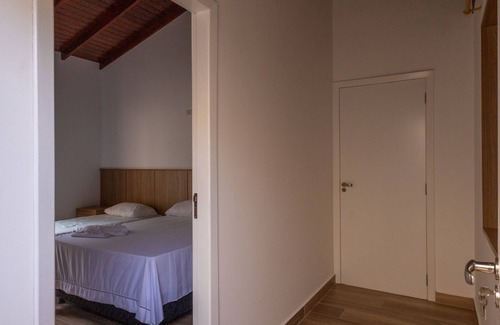 Pontal da Cruz Cama Y Desayuno | Quarto com Wi-Fi, ar-condicionado e a 300m do mar