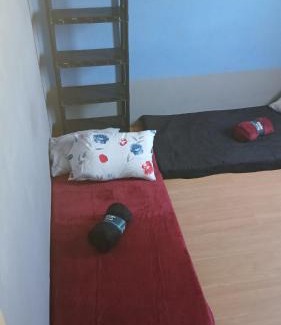 Tres Vendas Apartamento | Quarto compartilhado masculino