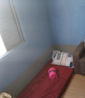 Tres Vendas Apartamento | Quarto compartilhado masculino