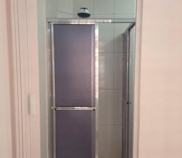 Saude Casa | Quarto Disponível em Sobrado