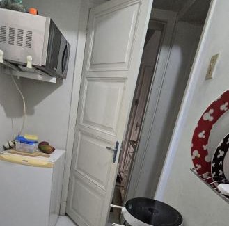 Laranjeiras Casa | Quarto em apartamento no bairro das laranjeiras com 2 gatinhos lindos!