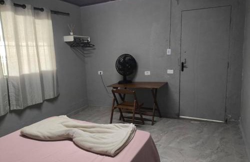 Alphaville Casa | Quarto em lugar tranquilo e bem localizado