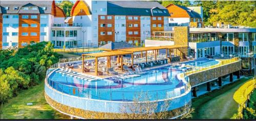 Bavaria Apartamento | Quarto no Laghetto Golden Resort