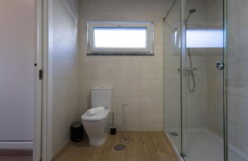 Seixal Casa | Quarto Piscina aquecida e Casa de banho Privativa