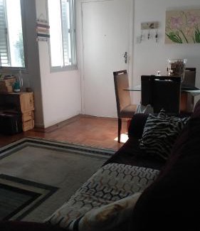 Centro Casa | Quarto Privado Com Ar Condicionado e Estacionamento