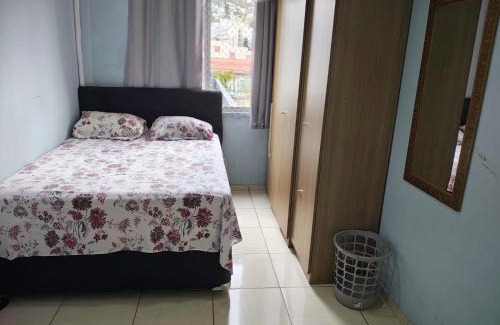 Florianopolis Casa | Quarto privativo em apartamento compartilhado