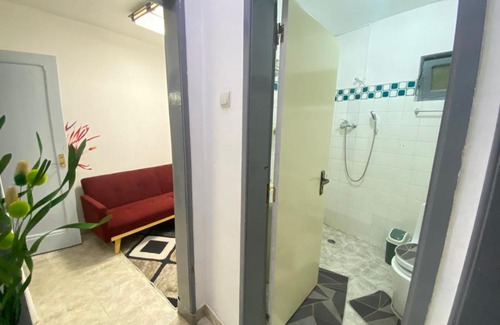 Lubango Apartamento | Quarto salinha e WC