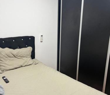 Uberaba Casa | Quarto vip apto compartilhado