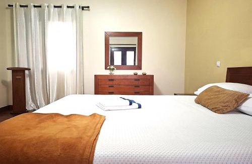 Porto da Cruz Casa | Quartos em Vila Paradise Porto da Cruz