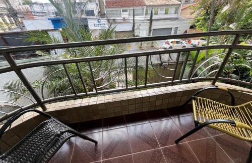 Goiania Casa | Quartos Quintal Bueno! Com ar, tv e internet no melhor bairro de Goiânia! Perto do Goiânia Shopping, Parque Areião Hospital Premium Mater Dei OVG Vaca Brava Marista Campo do Goiás!