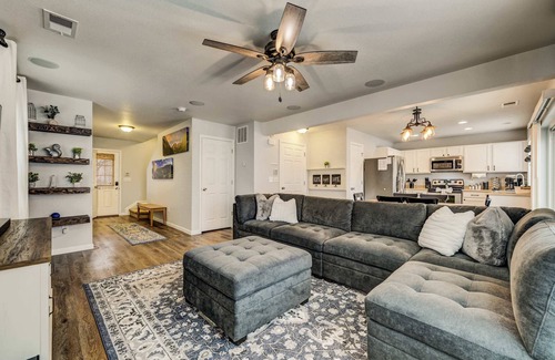 The Meadows Casa | Quartz Castle |Trails & Outlets,BBQ| Dog Friendly