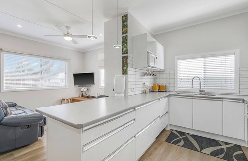 North Haven Casa | Quartzy's Place - Cozy Cottage in the heart of North Haven