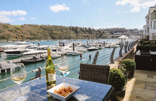 Dartmouth Cabaña | Quayside, Dart Marina