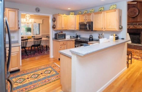 West Hartford Casa | Quechee at its finest