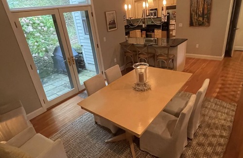 West Hartford Casa | Quechee - Four Season Resort Townhome